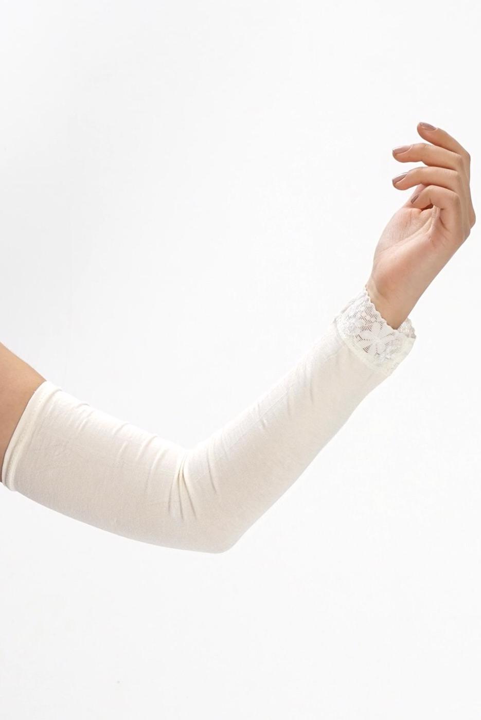 Vêtements hijab CRÈME MANCHETTE AVEC DENTELLE 40055