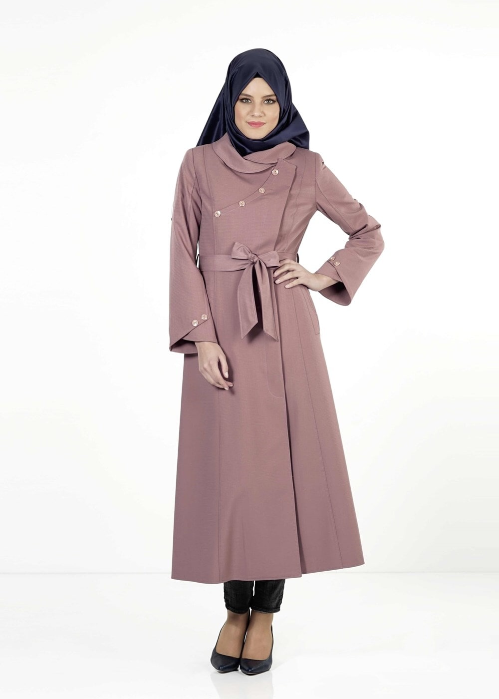 Tesettür giyim PUDRA DÜĞME DETAYLI KUŞAKLI PARDESÜ 1385 