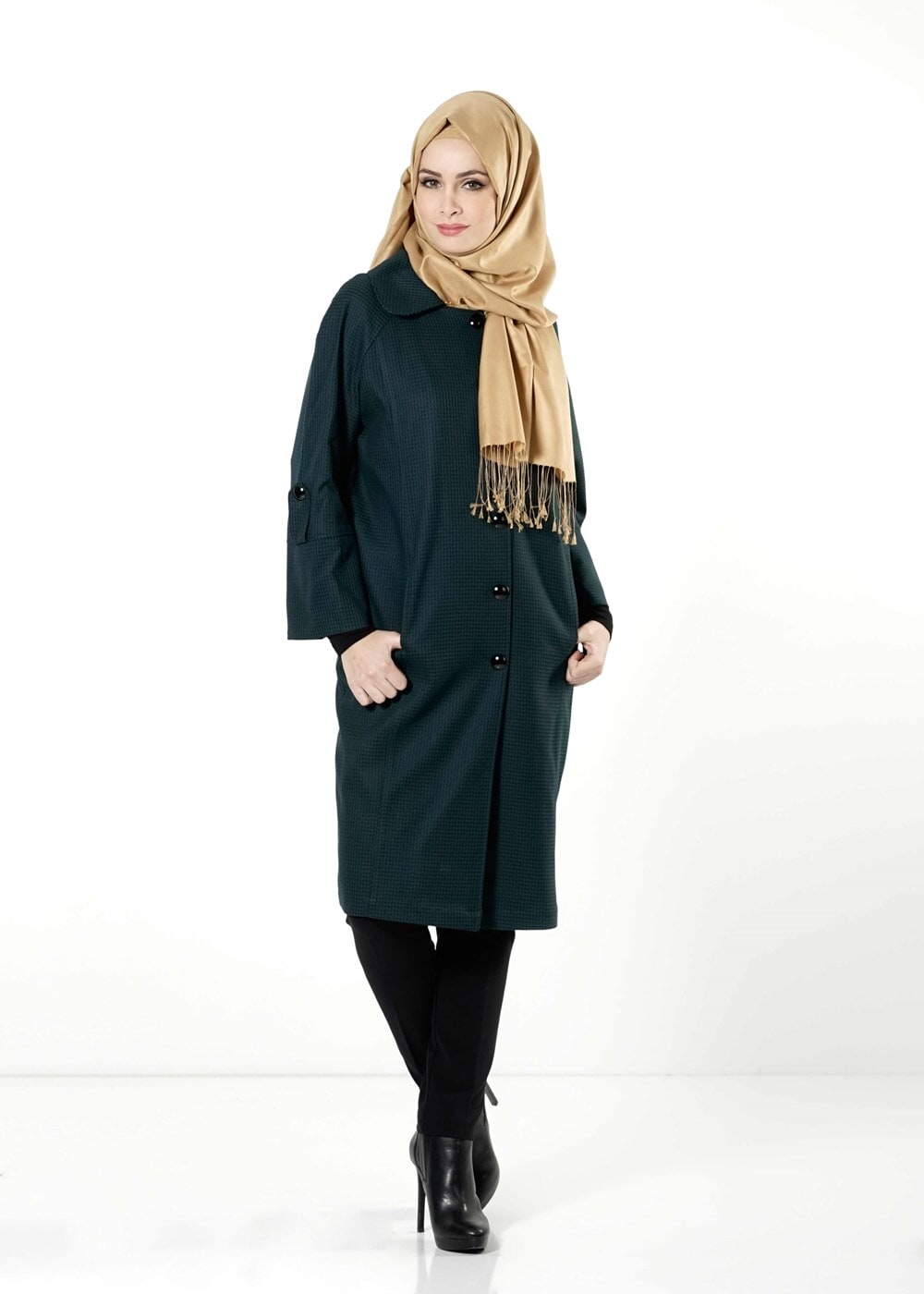Tesettür giyim YEŞİL BEBE YAKA GENİŞ KESİM TRENÇKOT 1390 