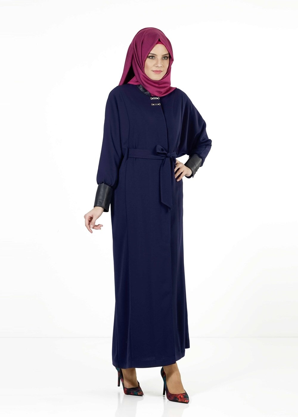 Tesettür giyim LACİVERT KUŞAKLI PARDESÜ 1407 