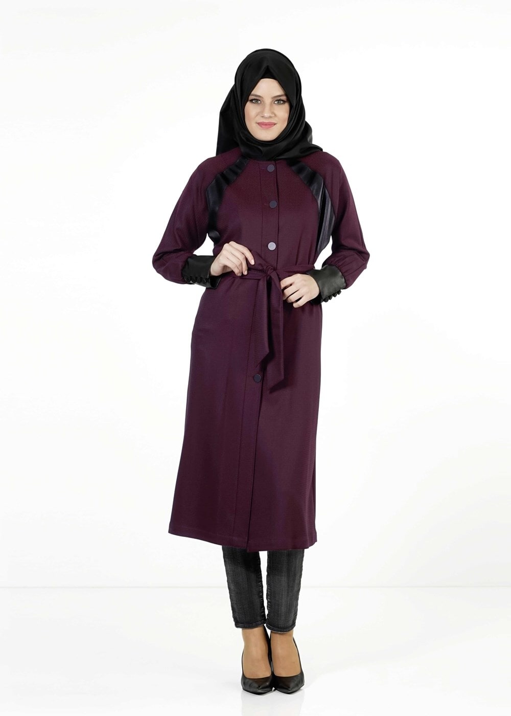 Tesettür giyim BORDO YARASA KOLLU TRENÇKOT 1413