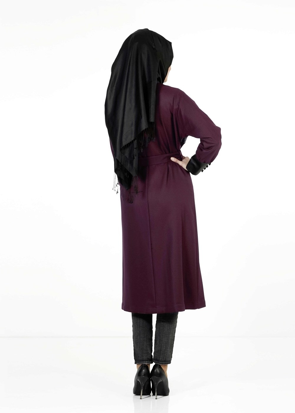 Tesettür giyim BORDO YARASA KOLLU TRENÇKOT 1413