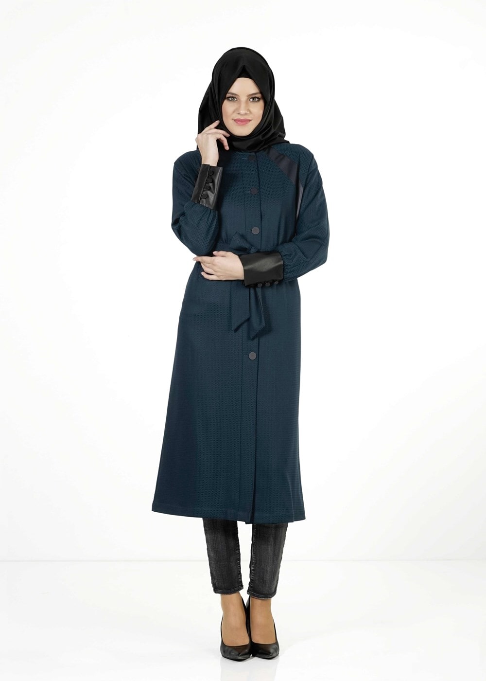 Tesettür giyim MAVİ YARASA KOLLU TRENÇKOT 1413