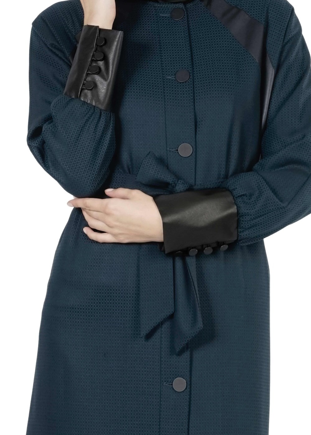 Tesettür giyim MAVİ YARASA KOLLU TRENÇKOT 1413