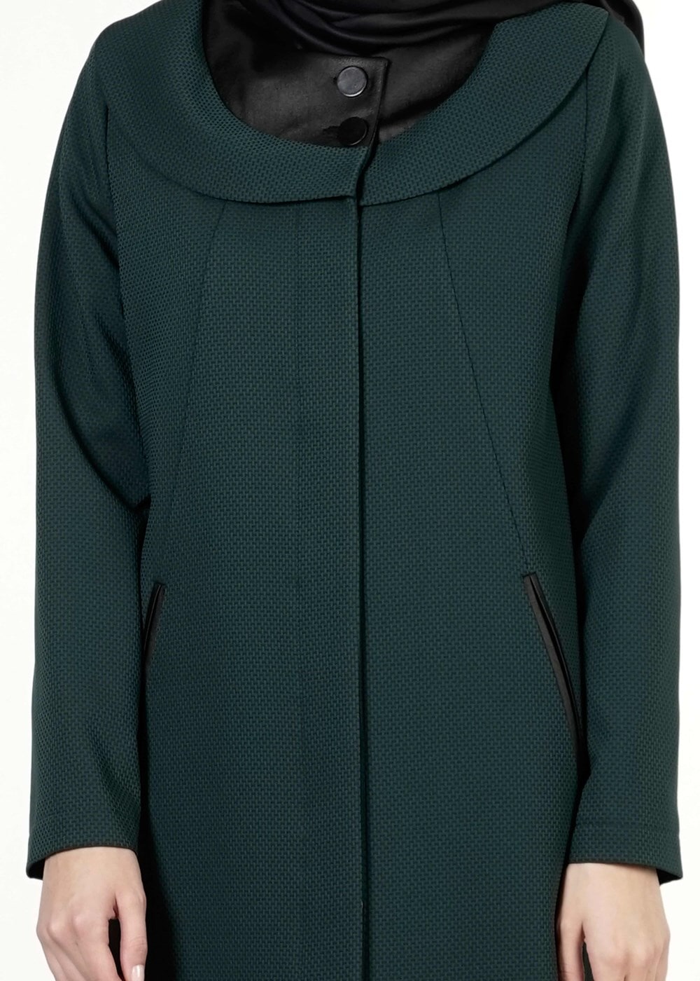 Tesettür giyim YEŞİL DERİ DETAYLI PARDESÜ 1422