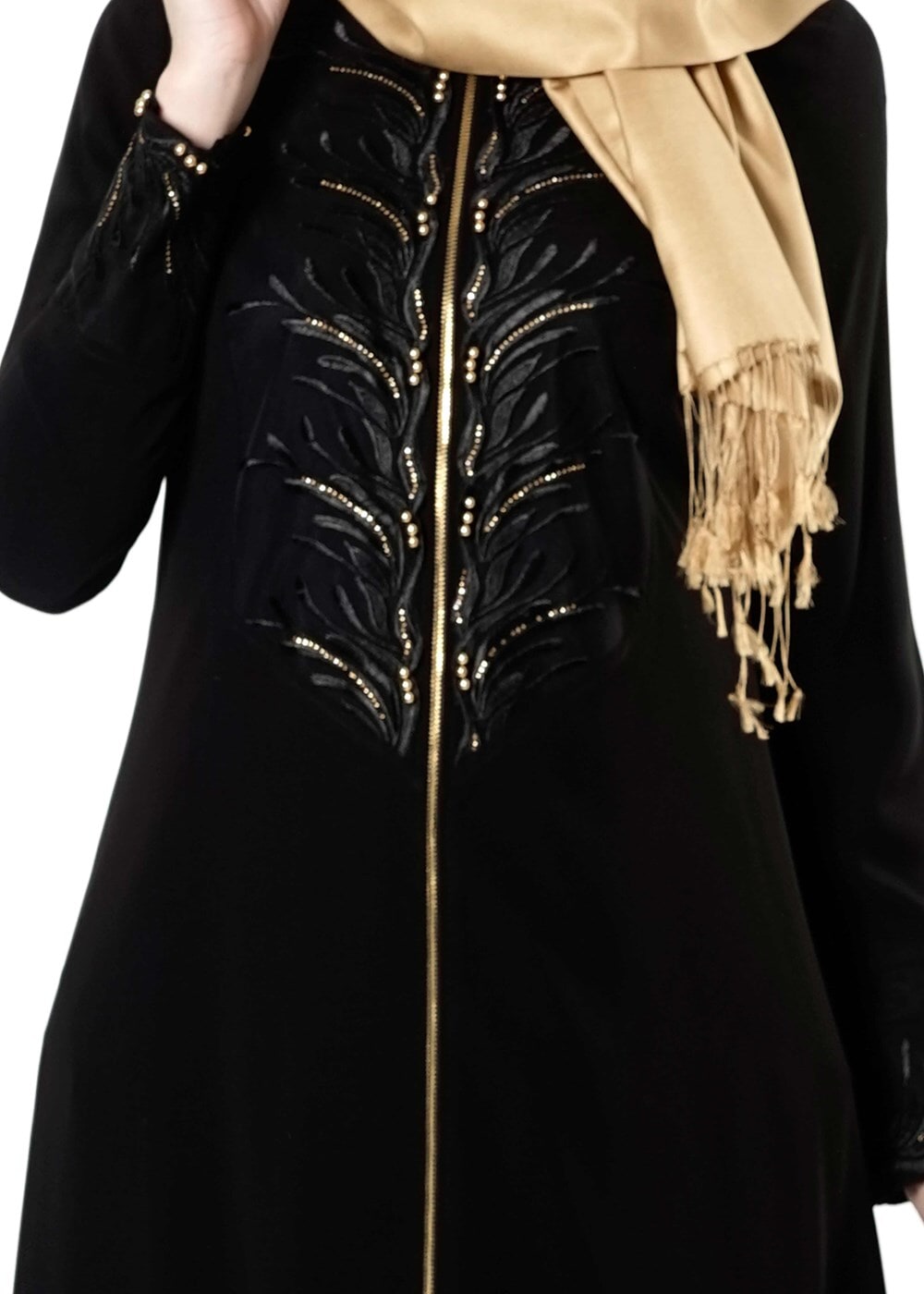 Tesettür giyim SİYAH PULLU PAYETLİ FERACE 8138 