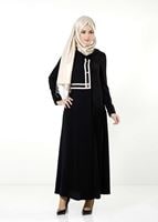 Tesettür giyim SİYAH KAPÜŞONLU FERACE 8142 