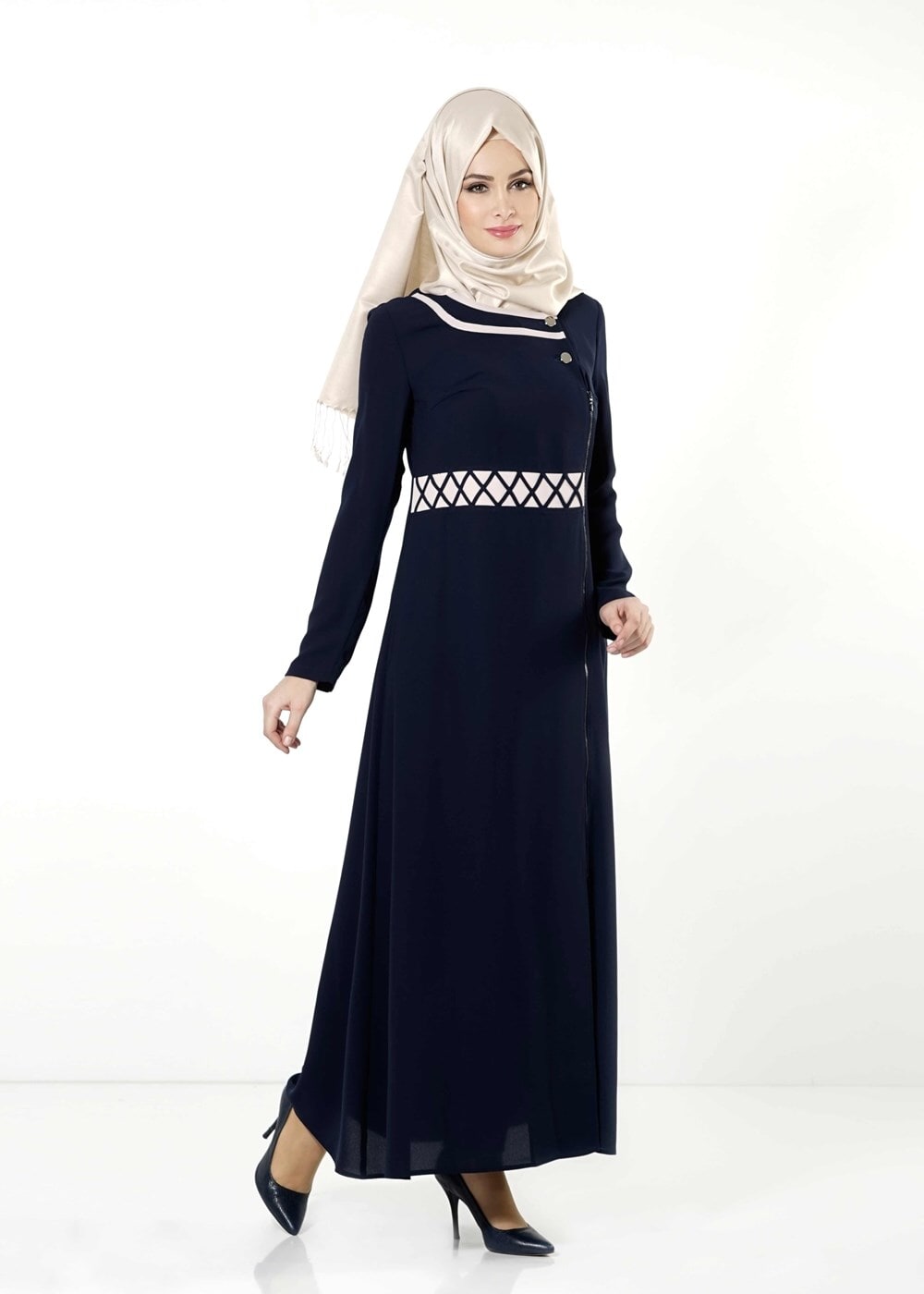 Tesettür giyim LACİVERT DESENLİ FERACE 8150 