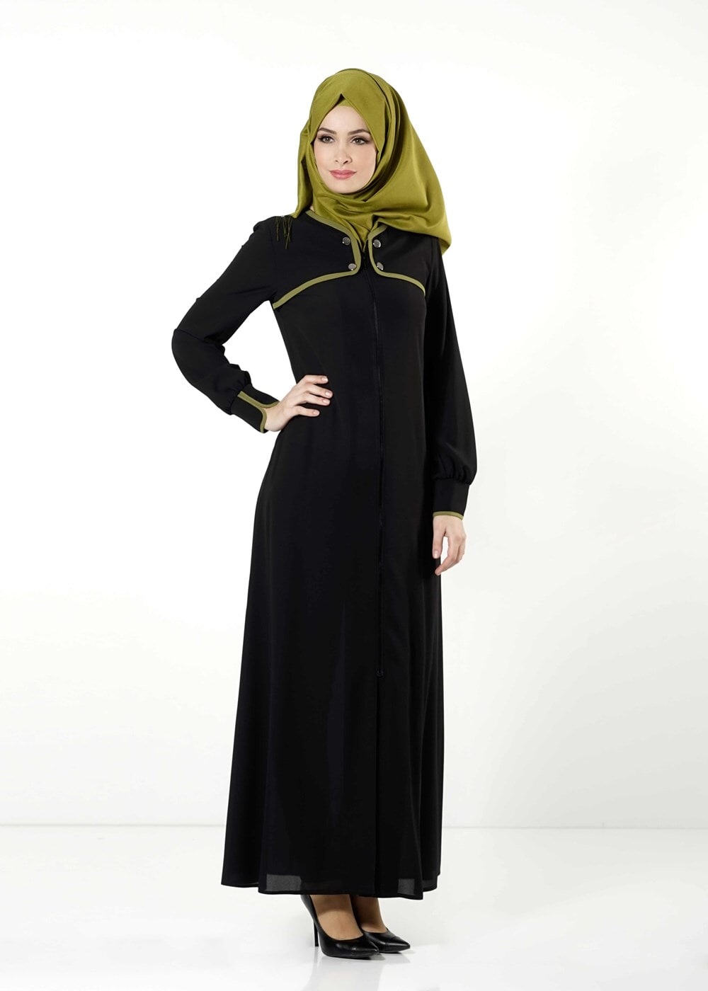 Tesettür giyim SİYAH FERMUARLI FERACE 8164 