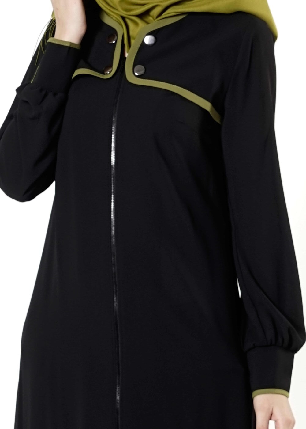 Tesettür giyim SİYAH FERMUARLI FERACE 8164 