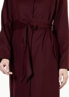 Tesettür giyim BORDO BEBE YAKA KUŞAKLI MANTO 9302 