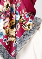 Tesettür giyim FUŞYA T 27605 Kenarı Çicek Desenli Eşarp