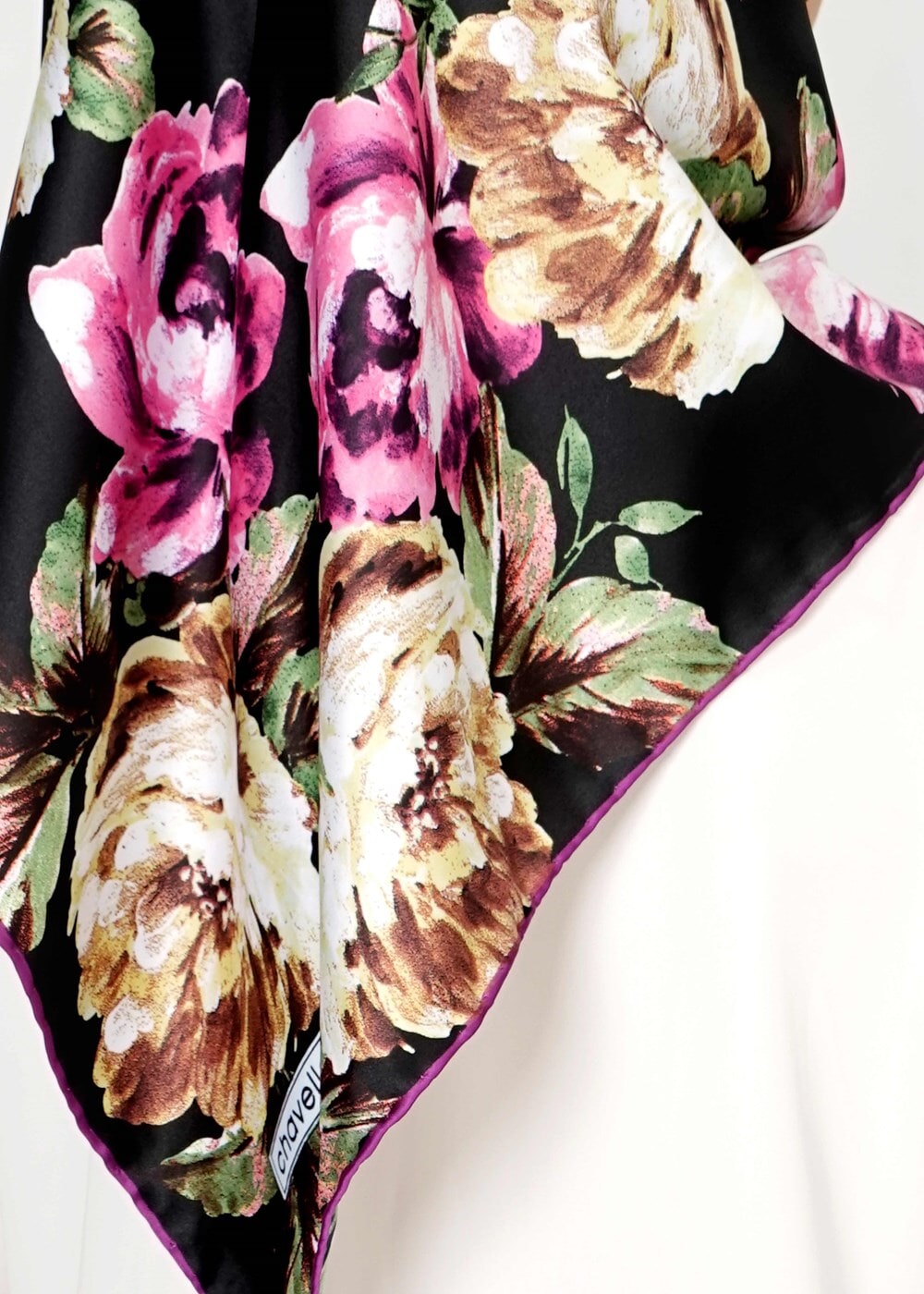 Tesettür giyim SİYAH T 27613 Çicek Desenli Esarp