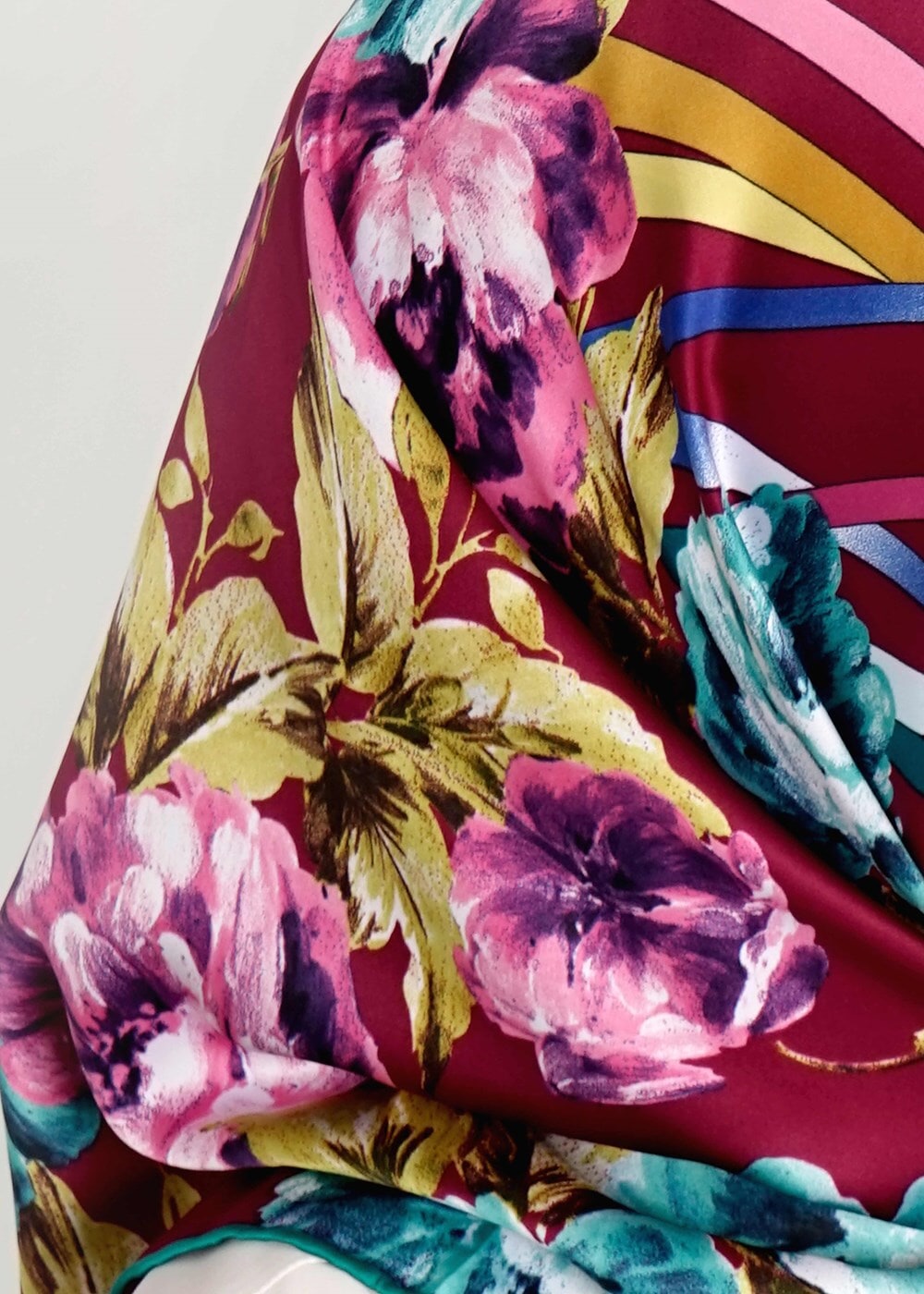 Tesettür giyim FUŞYA T 27613 Çicek Desenli Esarp