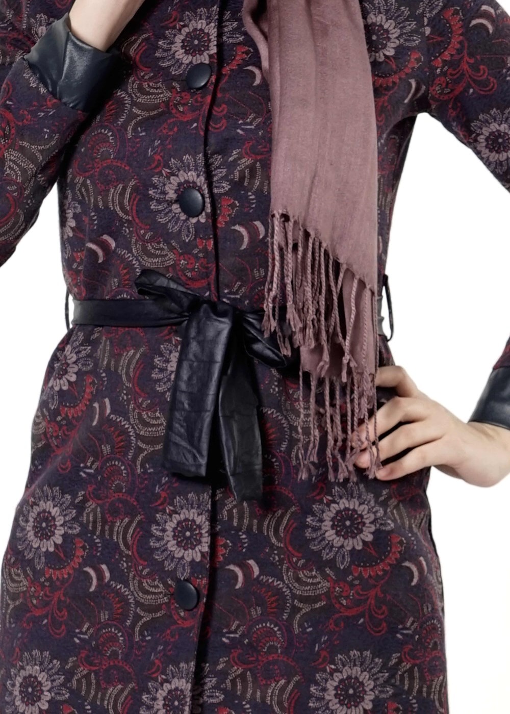 Tesettür giyim LACİVERT ÇİÇEK DESENLİ BİSİKLET YAKA TRENÇKOT 1039 