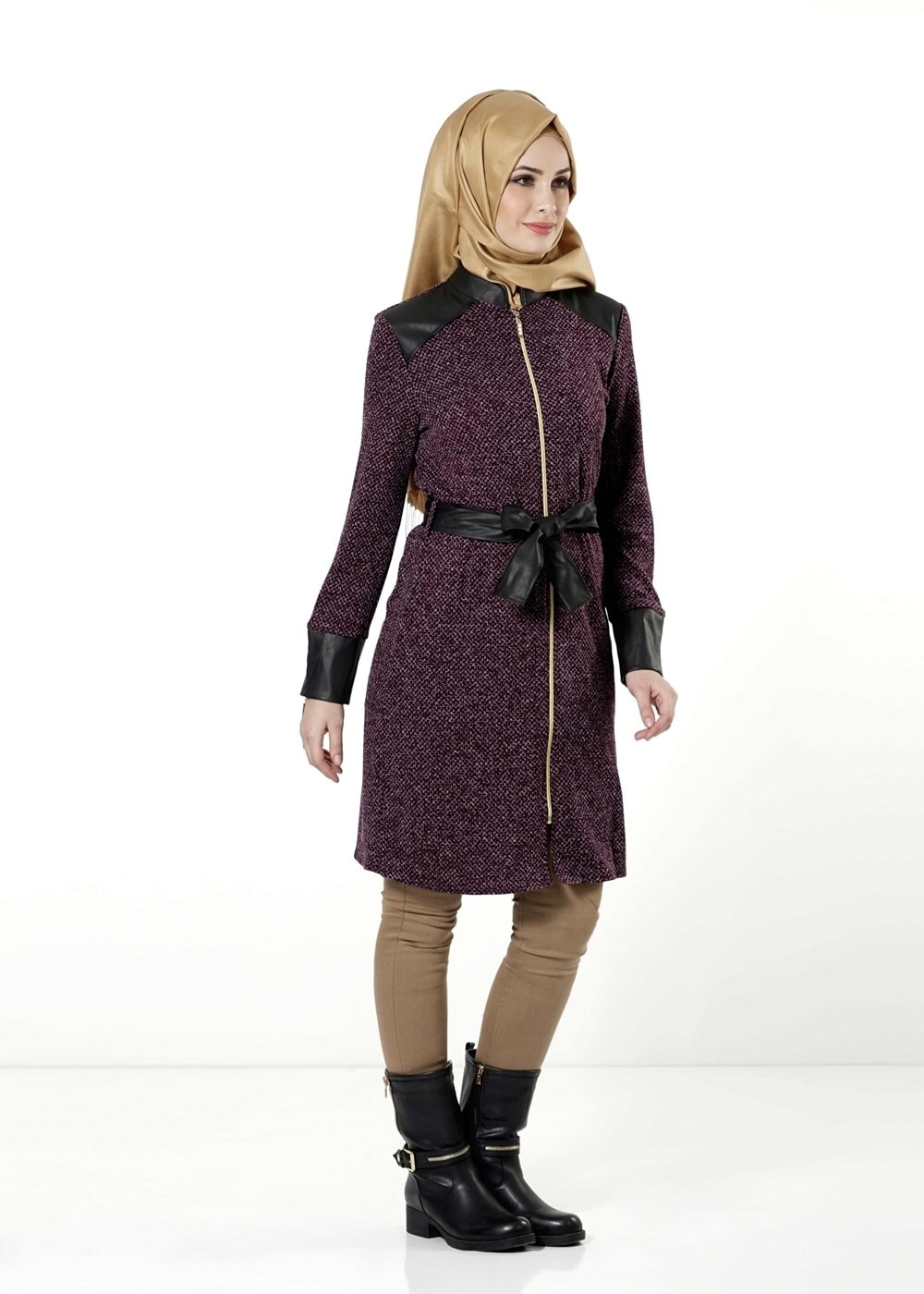 Tesettür giyim BORDO KEMERLİ FERMUARLI TRENÇKOT 1149