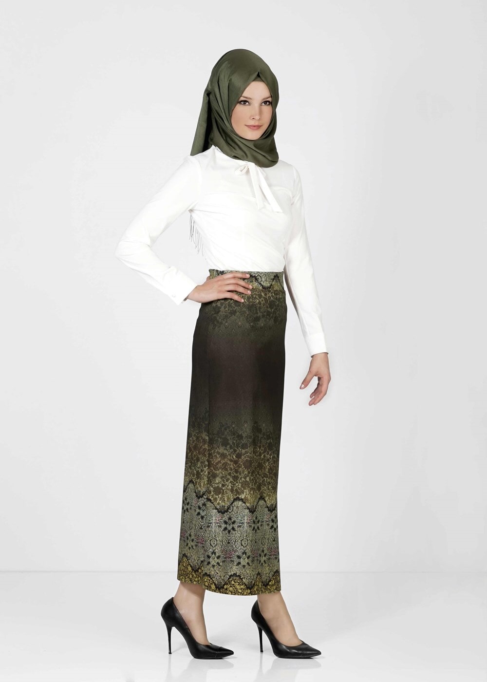 Tesettür giyim HAKİ 6010 ETEK