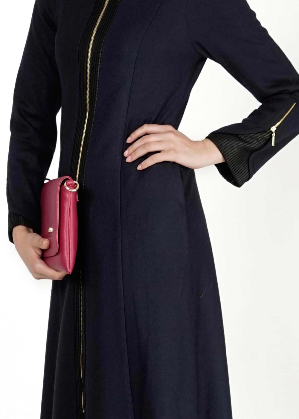 Tesettür giyim LACİVERT KAPÜŞONLU KEÇE KABAN 2087