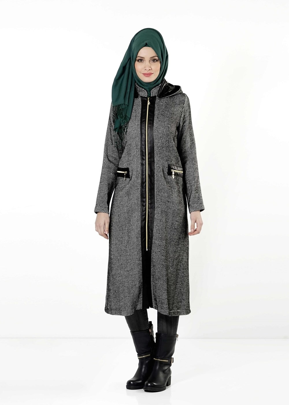 Tesettür giyim SİYAH FERMUARLI KAPÜŞONLU TRENÇKOT 6649