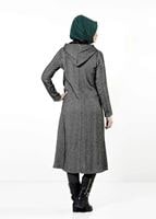 Tesettür giyim SİYAH FERMUARLI KAPÜŞONLU TRENÇKOT 6649