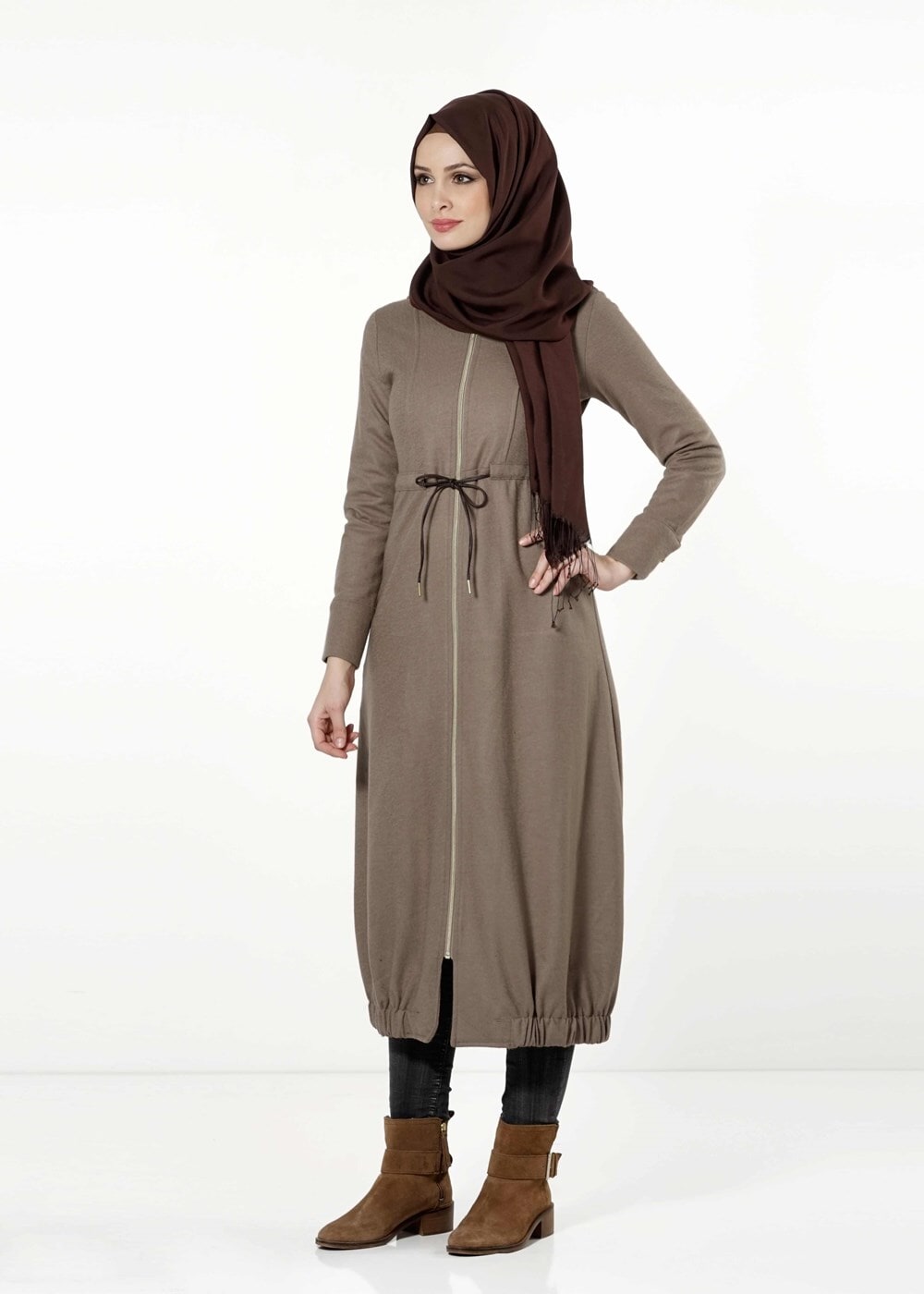 Tesettür giyim KAHVE FERMUARLI KAPÜŞONLU TRENÇKOT 0266 