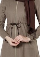 Tesettür giyim KAHVE FERMUARLI KAPÜŞONLU TRENÇKOT 0266 