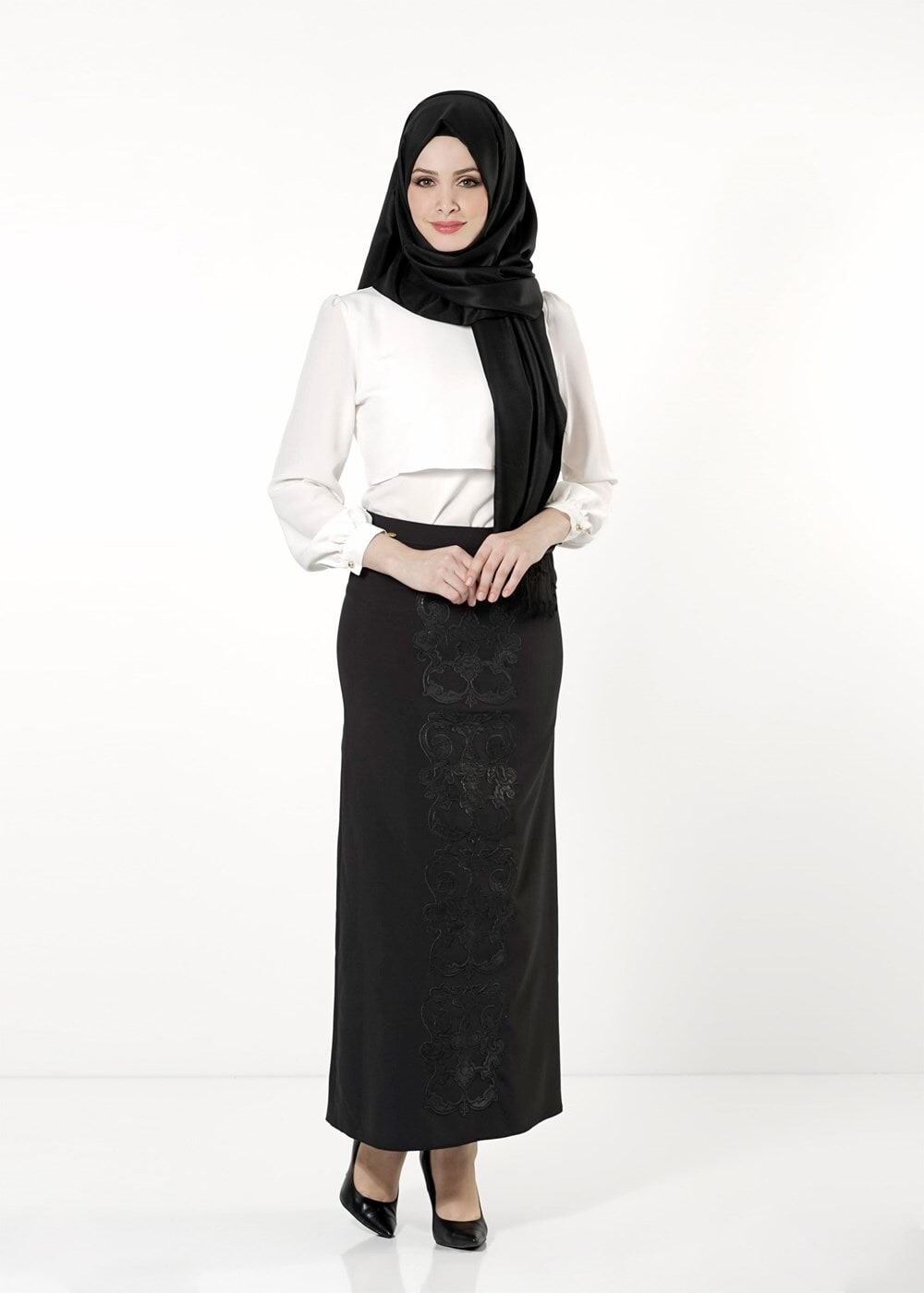 Tesettür giyim SİYAH DESENLİ ETEK 397 