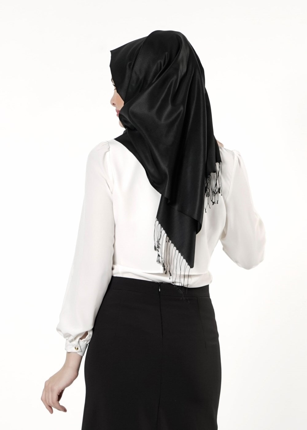 Tesettür giyim SİYAH DESENLİ ETEK 397 