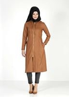 Tesettür giyim TABA KAPÜŞONLU FERMUARLI TRENÇKOT 7329 