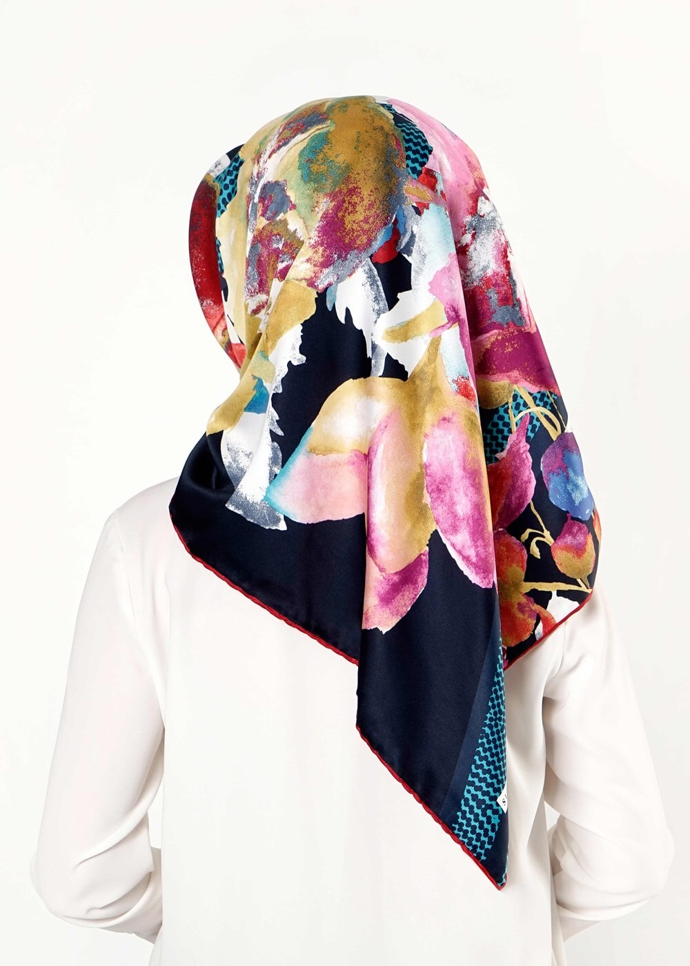 Tesettür giyim LACİVERT T 27617 Çiçek Desenli Eşarp