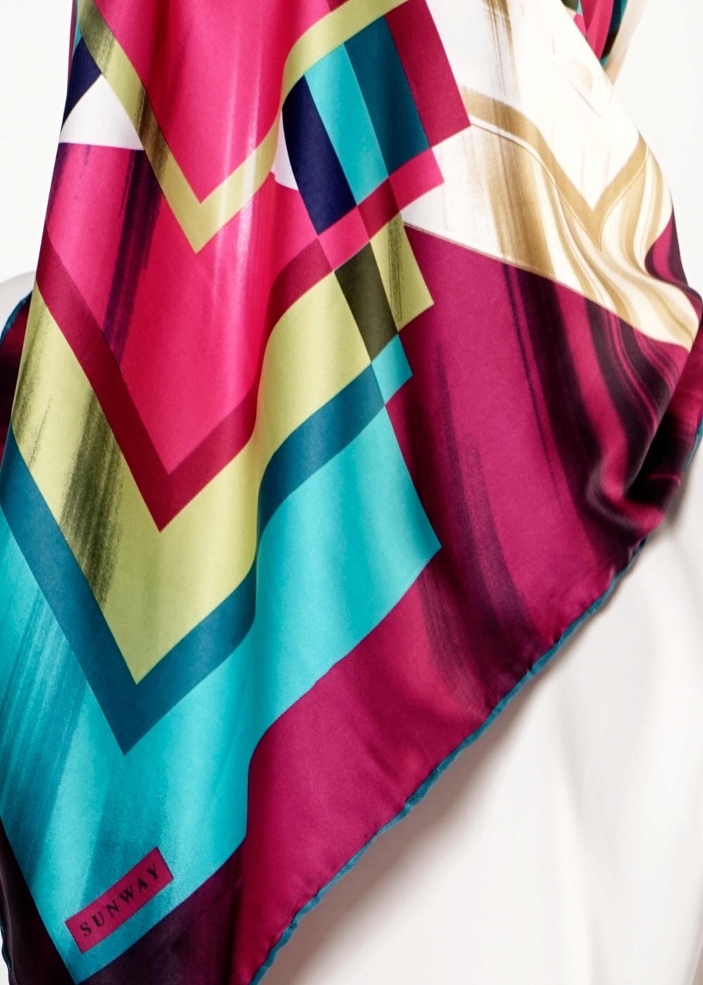 Tesettür giyim FUŞYA T 27618 Geometrik Desenli Eşarp