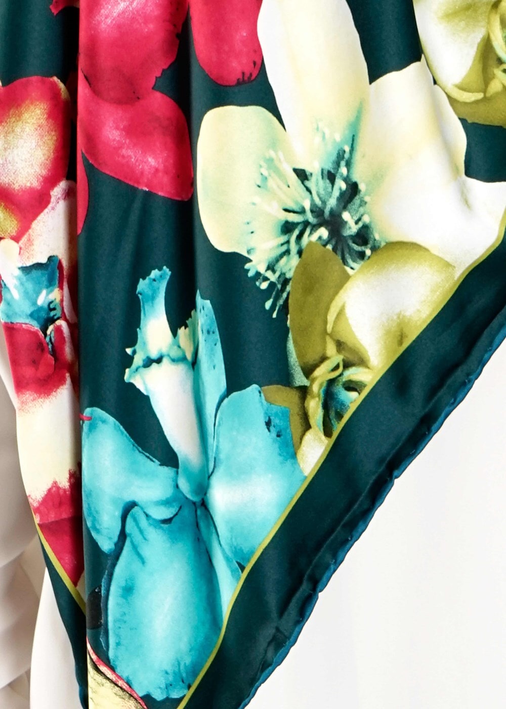 Vêtements hijab VERT T 27620 Çicek Desenli Eşarp