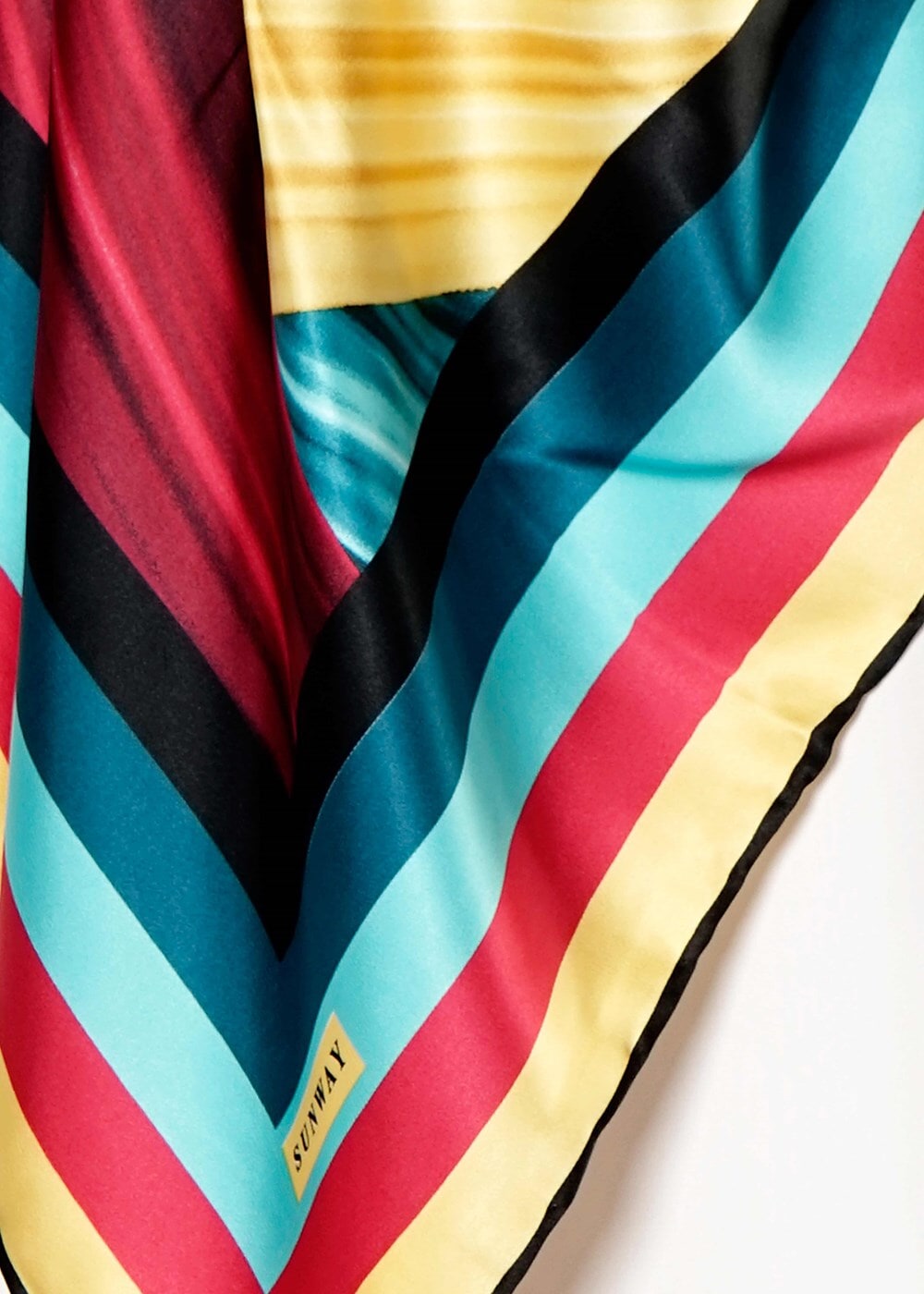 Tesettür giyim FUŞYA T 27623 Karışık Desenli Eşarp