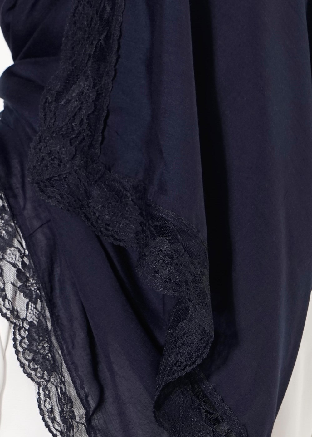 Tesettür giyim LACİVERT T 7505-1 Koton Dantel Şal