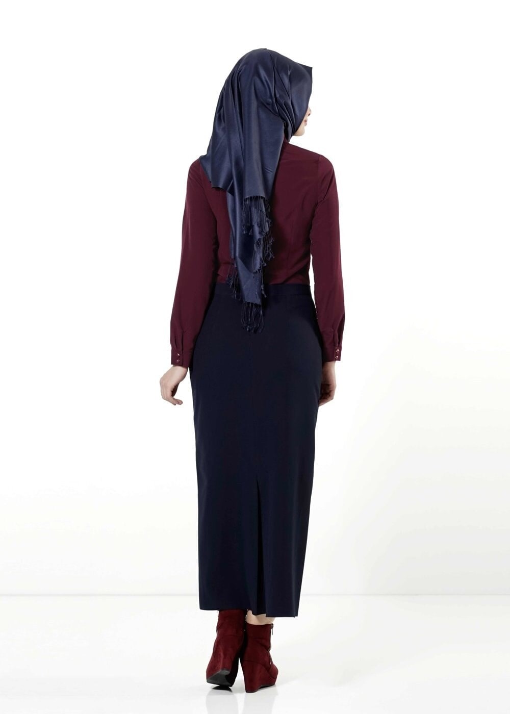 Vêtements hijab ROUGE BORDEAUX CHEMISIER EN DENTELLE 8655 