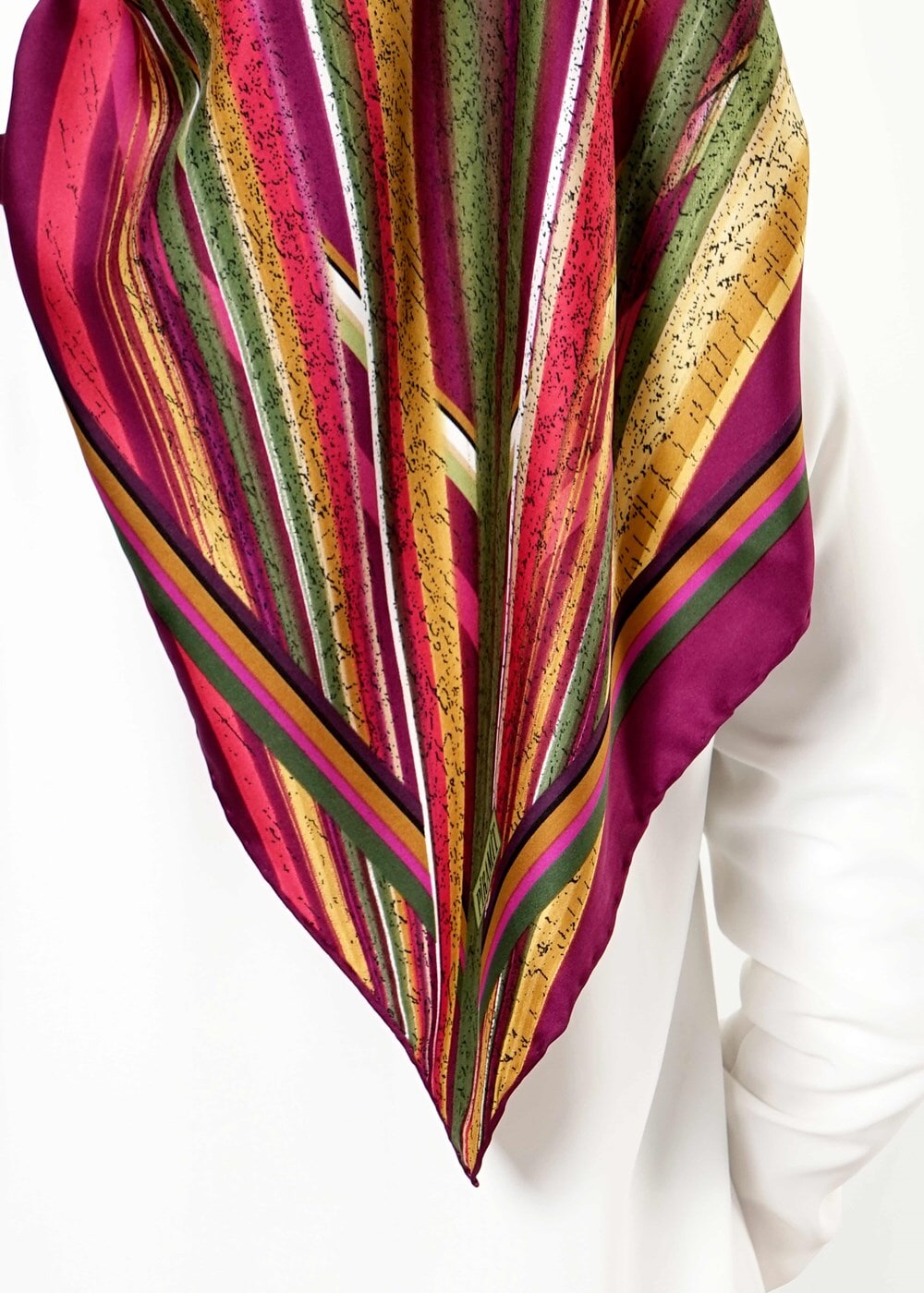 Tesettür giyim FUŞYA T 27631 Piramit Rayon Eşarp