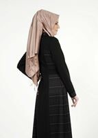 Tesettür giyim SİYAH DESENLİ PARDESÜ 7299 