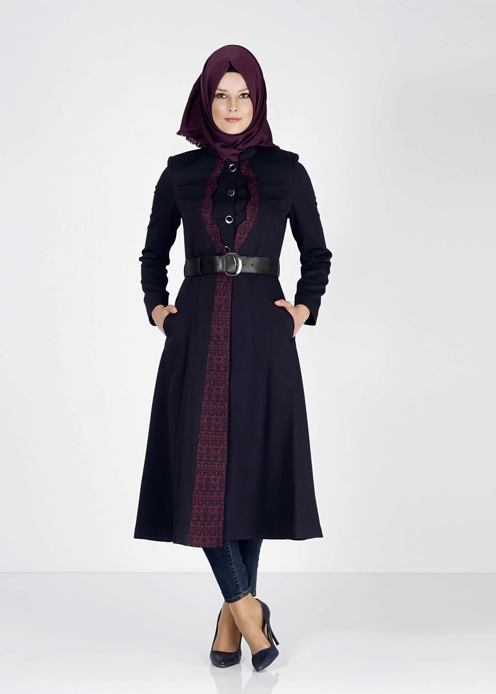Tesettür giyim LACİVERT HAKİM YAKA DÜĞMELİ TRENÇKOT 7311