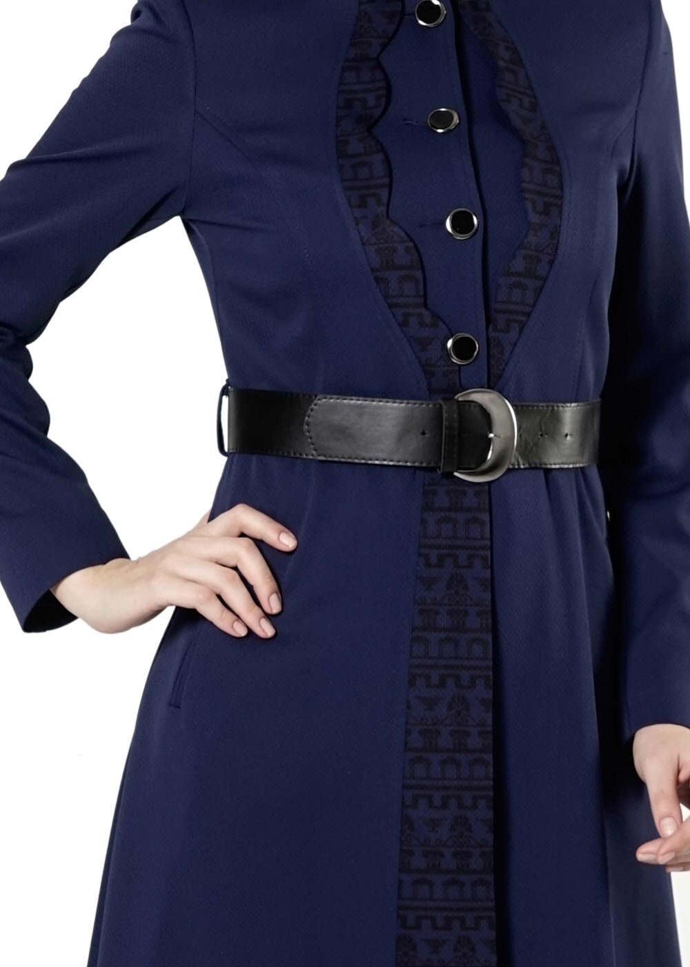 Tesettür giyim LACİVERT HAKİM YAKA DÜĞMELİ TRENÇKOT 7311