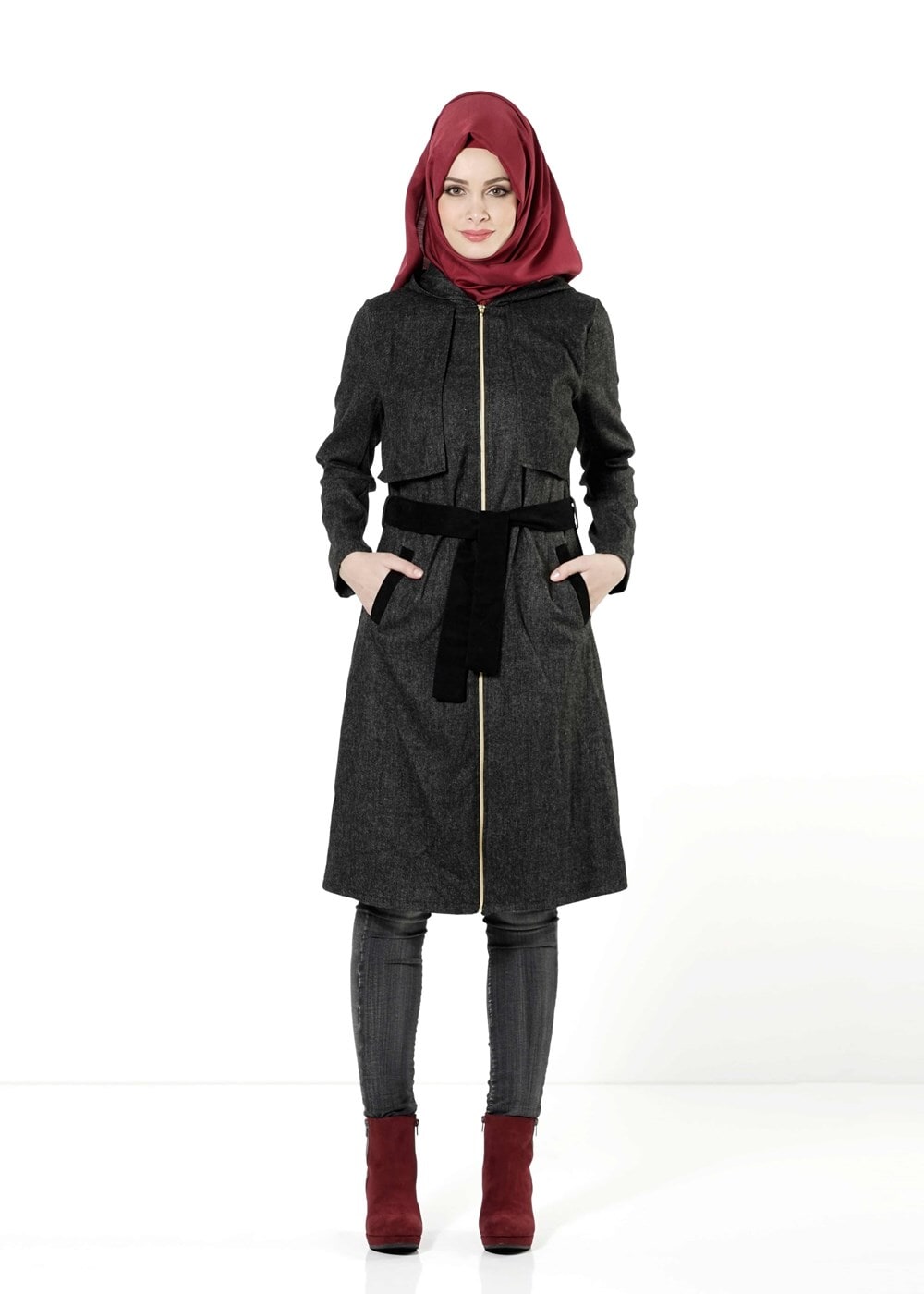 Tesettür giyim GRİ FERMUARLI KAPÜŞONLU TRENÇKOT 2712