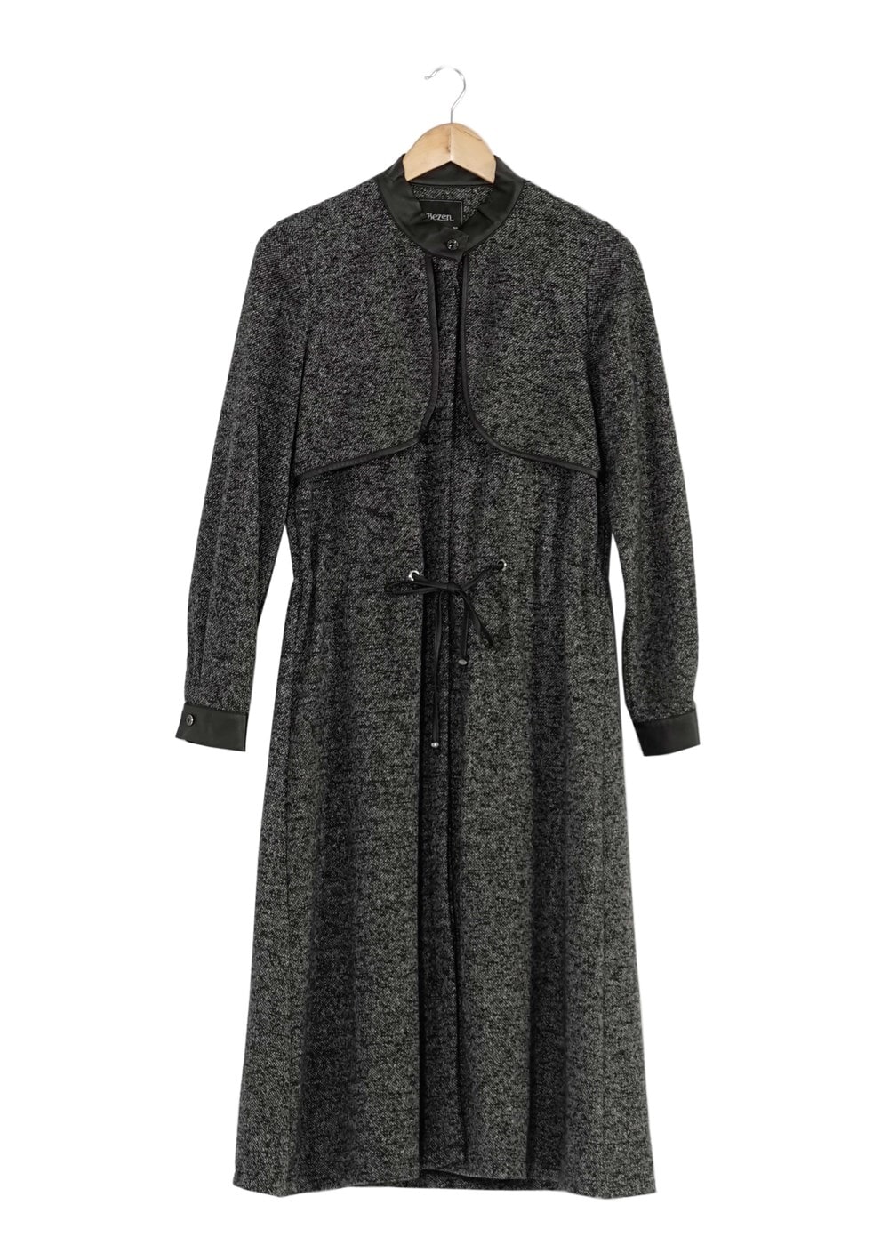 Tesettür giyim GRİ DERİ HAKİM YAKA TRENÇKOT 7130 