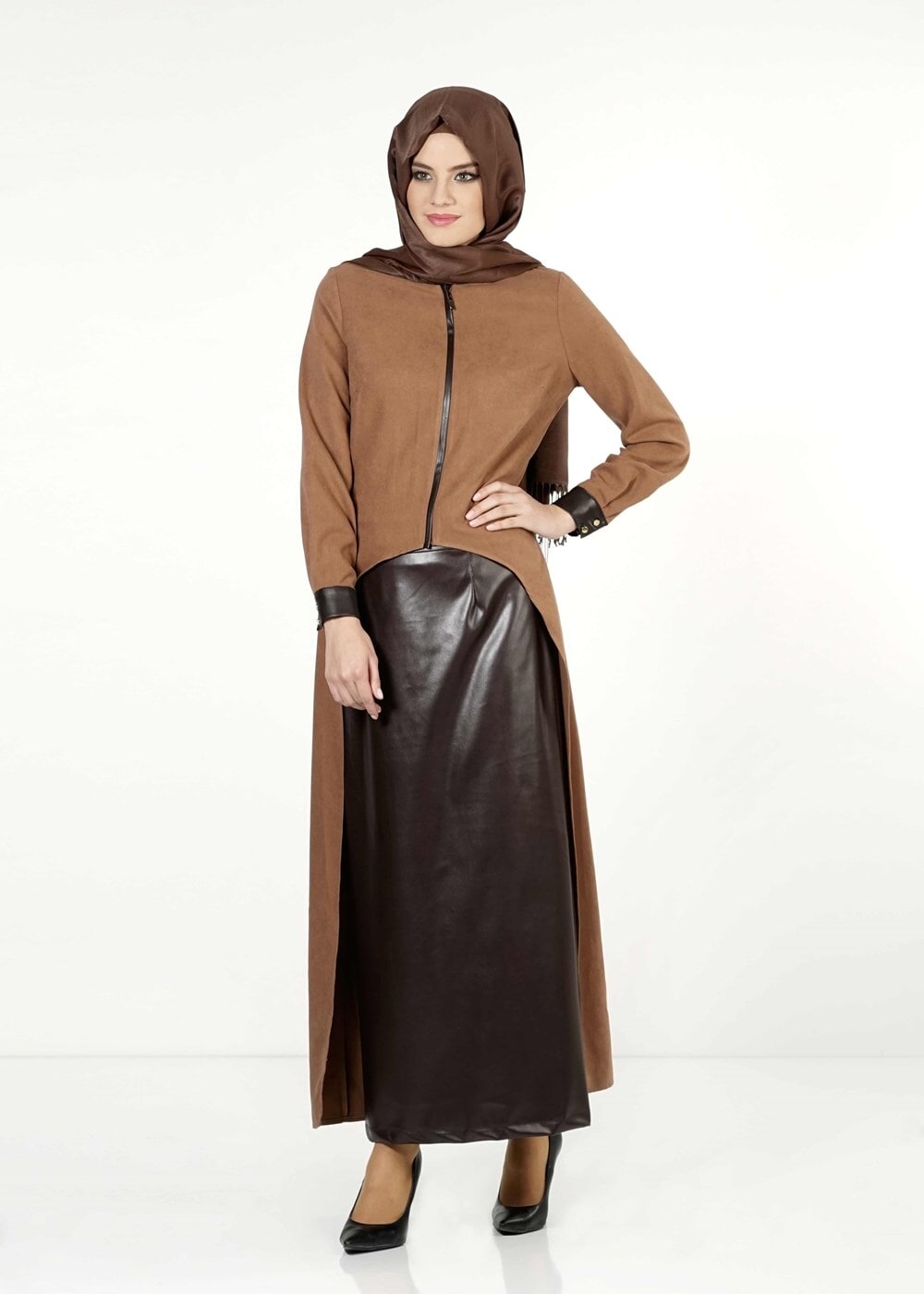 Hijab clothing BROWN LEATHER DETAIL SUIT 9111-1 