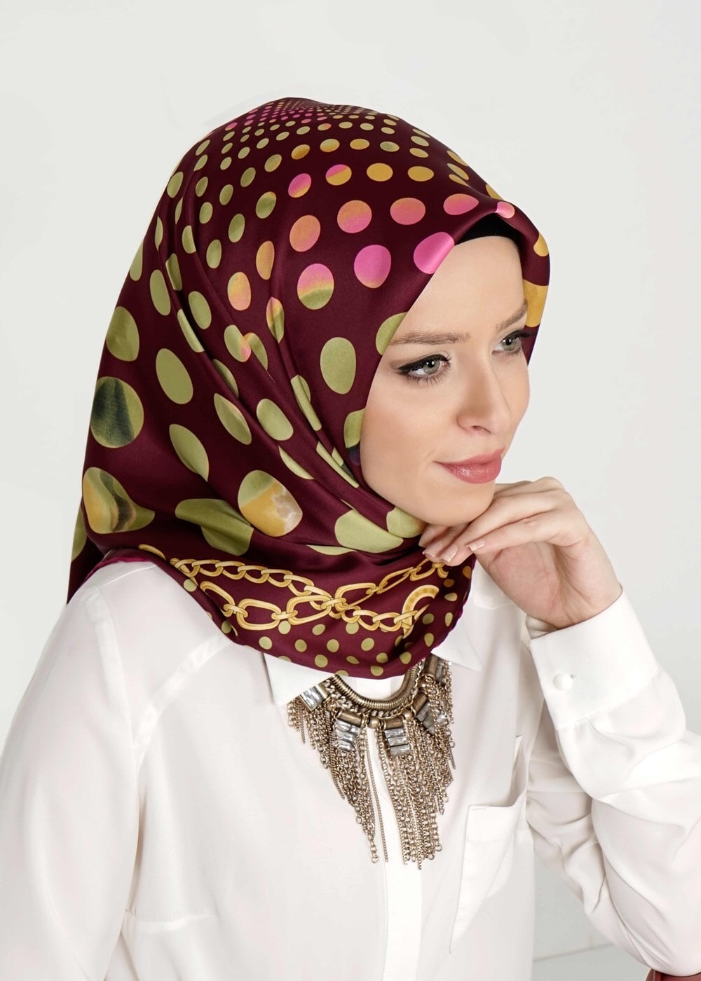 Tesettür giyim MOR T 27602 Puantiye Desenli Eşarp