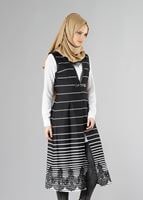 Tesettür giyim SİYAH ŞERİTLİ DESENLİ YELEK 4009