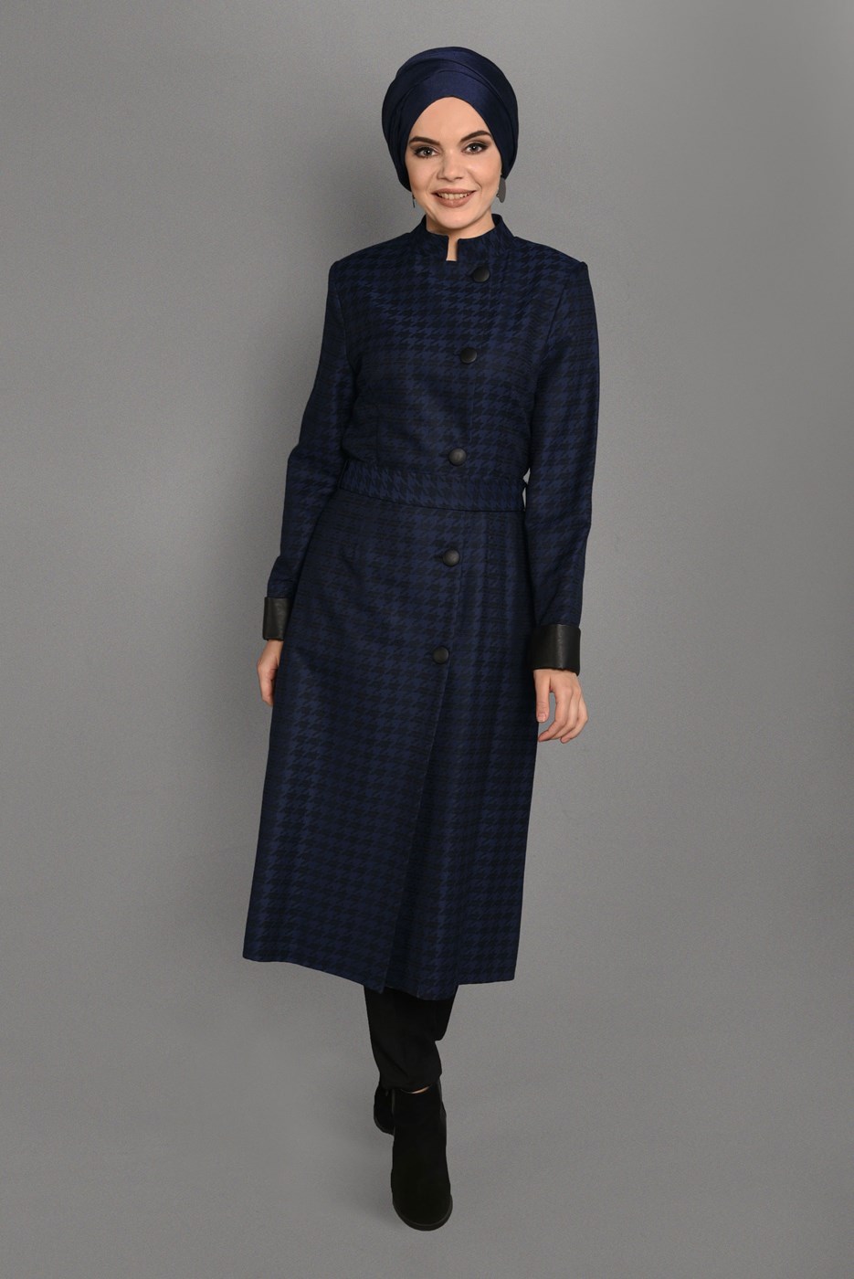 Tesettür giyim LACİVERT KAZAYAĞI DESENLİ DERİ DETAYLI TRENÇKOT 1145 
