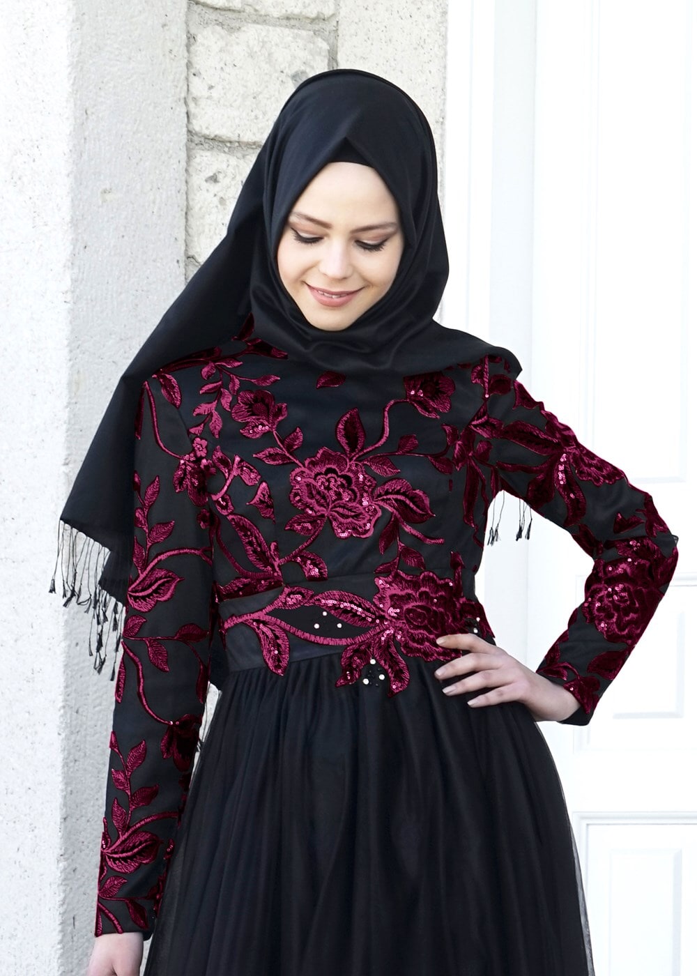 Tesettür giyim BORDO ALVİNA İŞLEME DETAYLI ABİYE ELBİSE T 5017