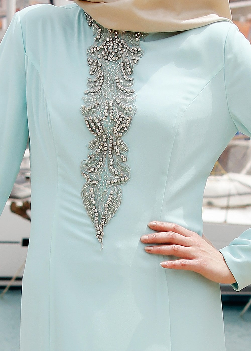 Tesettür giyim YEŞİL TAŞ BONCUK DETAYLI ABİYE ELBİSE 5093 