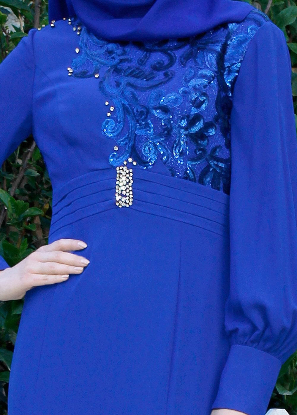 Tesettür giyim LACİVERT GÜPÜR DETAYLI ABİYE ELBİSE 5096 