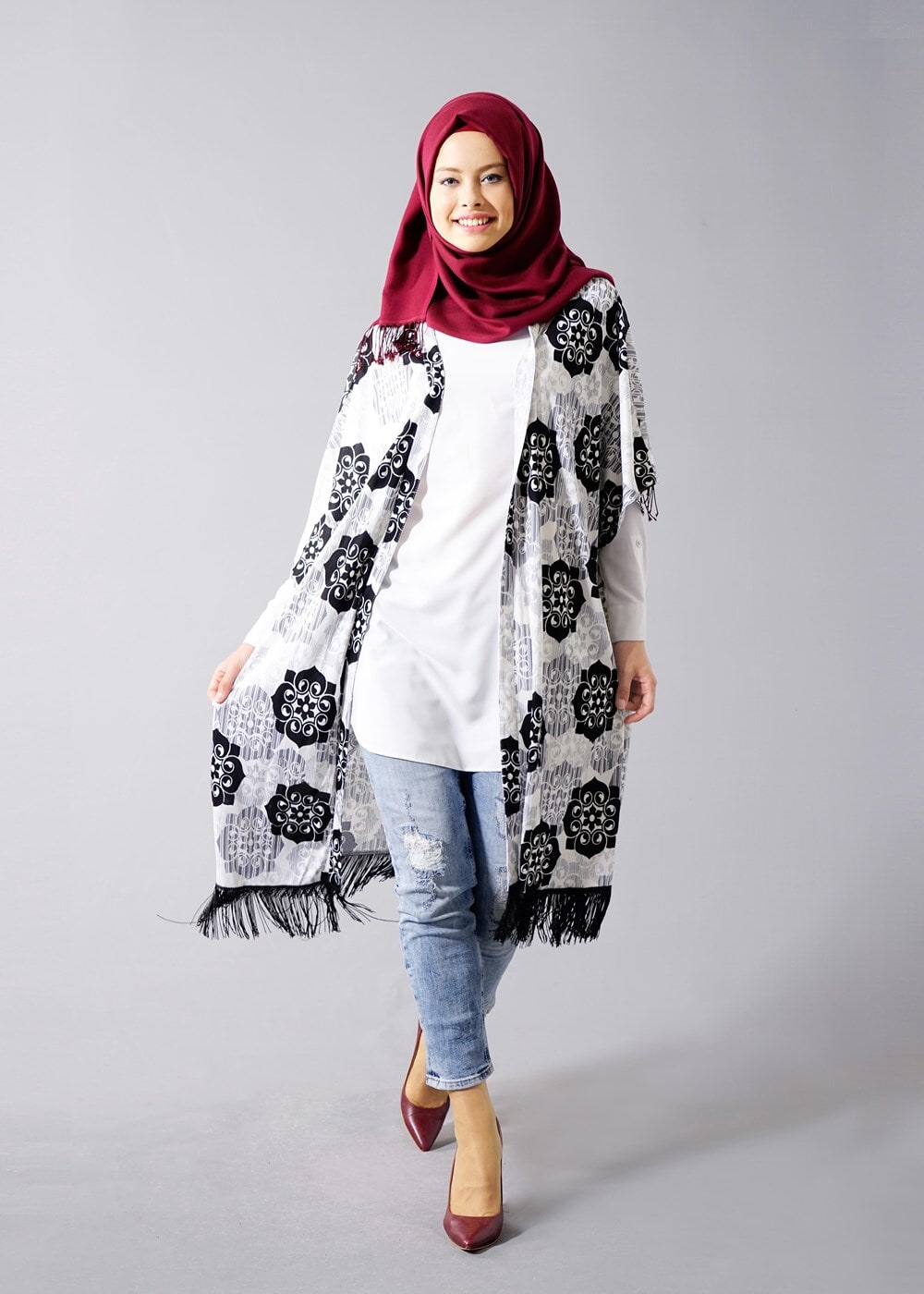 Tesettür giyim SİYAH PÜSKÜL DETAYLI DESENLİ CEKET 5798 