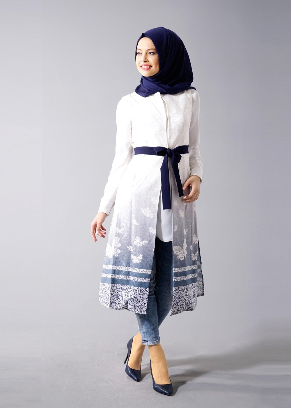 Hijab clothing CREAM T 8348 Actüel Kabartma Desenli Yelek